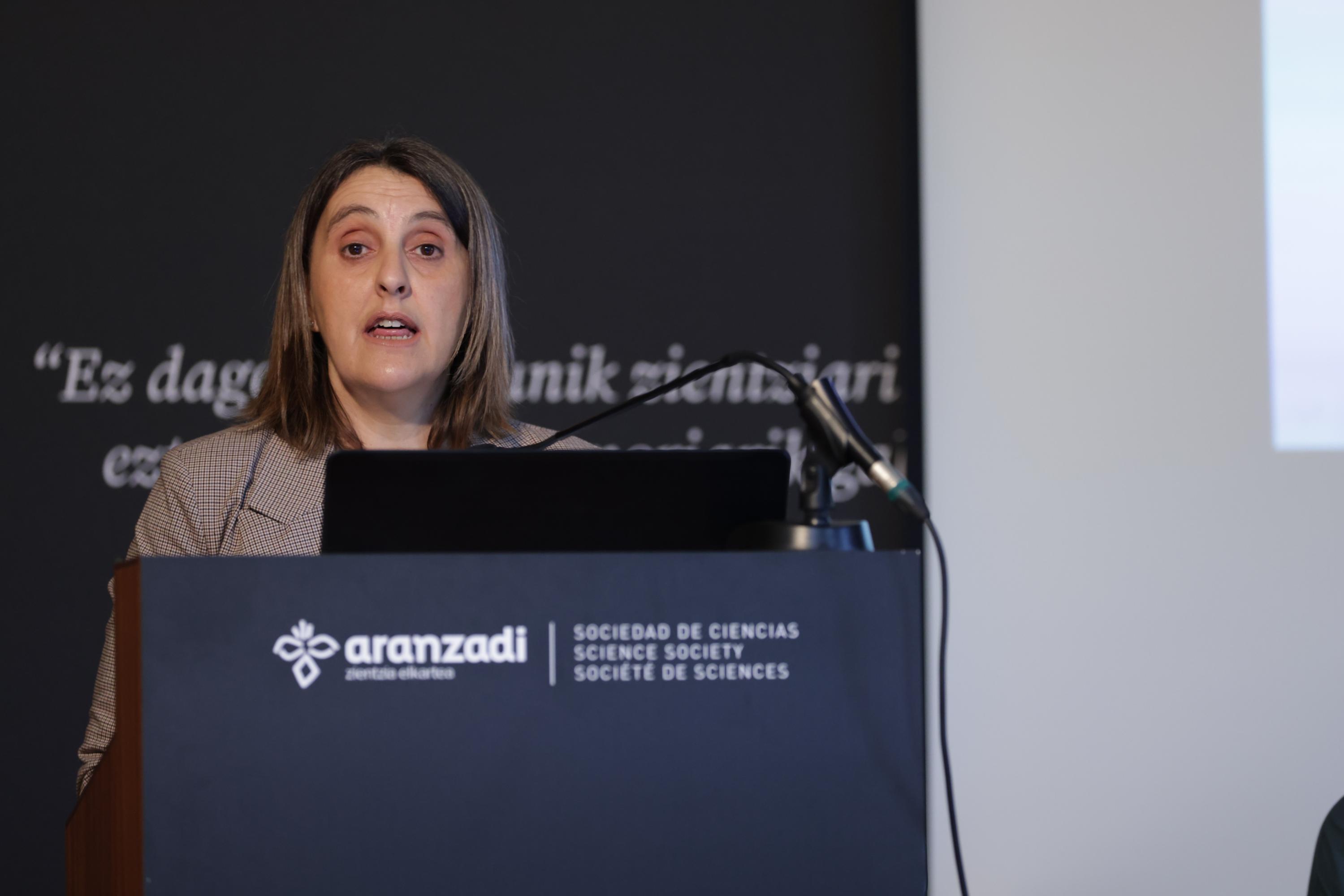 Maria Jose Madeira Arabako Foru Aldundiko Natura Inguruneko zuzendaria.