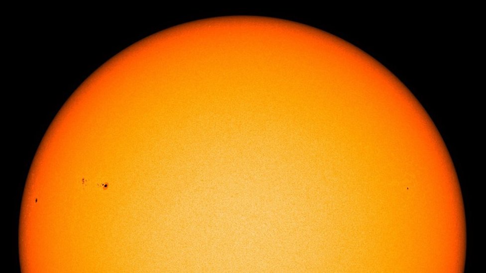 ¿Los astrónomos buscan estrellas gemelas del sol?