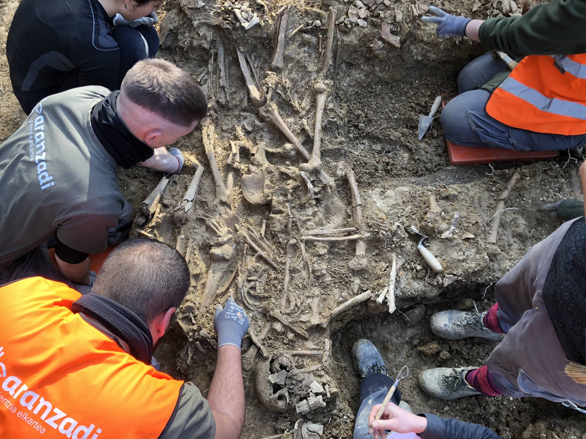 Exhumación en Begoña